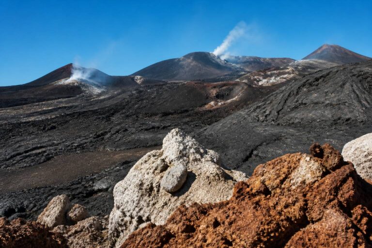 Escursione sull’Etna: quale quota scegliere e con chi